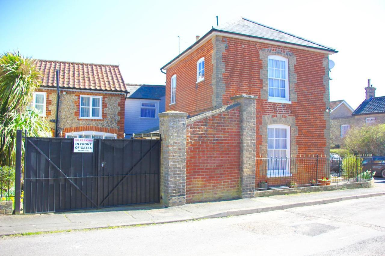 Romantic Flint Cottage On The Suffolk Coast Saxmundham Extérieur photo